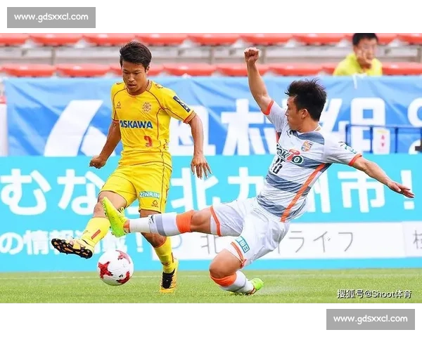 福冈黄蜂激战爱媛队争夺季后赛席位全力以赴呈现精彩对决